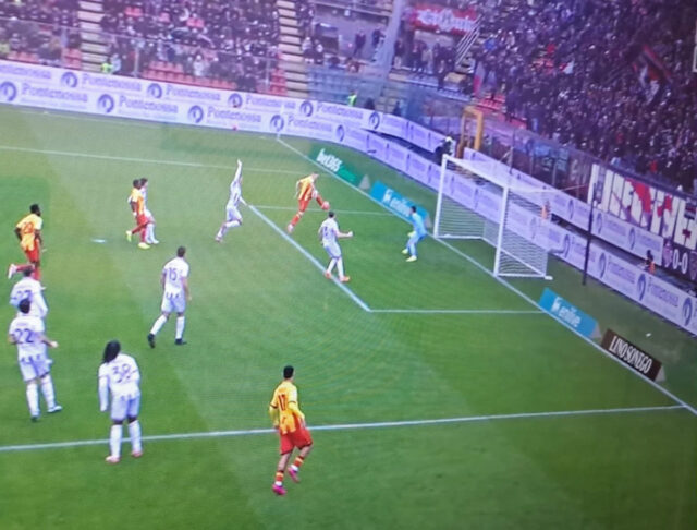 💥 Stulic nočná mora: šokujúca chyba, Bonazzoli VAR penalta, Baschirotto 💥 Stulic nočná mora: šokujúca chyba, Bonazzoli VAR penalta, Baschirotto 🫂