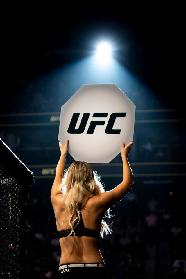 Sú dnes večer zápasy UFC? Tu je rozvrh po prázdninách Plagát podujatia UFC 324: Gaethje vs. Pimblett