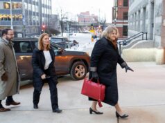 Sudca v americkom Wisconsine čelí súdnemu procesu pre obvinenia z napomáhania únikom z ICE | Správy Donalda Trumpa Sudca v americkom Wisconsine čelí súdnemu procesu pre obvinenia z napomáhania únikom z ICE | Správy Donalda Trumpa