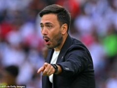 Syn Carla Ancelottiho opúšťa prvé manažérske miesto za záhadných okolností po tom, čo sa „nerozpadol s predstavenstvom“ v brazílskom Botafogu Davide Ancelotti opustil svoju prvú manažérsku úlohu len niekoľko mesiacov po príchode do brazílskeho Botafoga