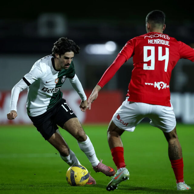 Taça 🇵🇹: Sporting prešiel po 10-minútovom treste VAR, Benfica je rozzúrená
