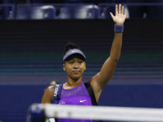 Tenisových fanúšikov prekvapila zmena agentúry Naomi Osakaovej 7. augusta 2025; Montreal, QC, Kanada; Druhá na druhom mieste Naomi Osaka (JPN) sa prihovára publiku po prehre proti Victorii Mboko (CAN) na IGA Stadium. Povinný kredit: David Kirouac-Imagn ImagesDavid Kirouac-Imagn Images.