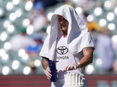 Tento bezútešný kolaps je najskľučujúcejším zánikom Ashes v Anglicku zo všetkých. Bazball je v troskách, pretože zmiešané správy a Ben Stokes, ktorý sa dostal do svojej ulity, viedli k pokornej kapitulácii Anglicko pod vedením Bena Stokesa dorazilo do Austrálie plné býčieho optimizmu, ale ich hľadanie Ashes sa rýchlo zvrtlo.