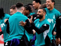 Tím Liverpoolu očakával výbuch Salaha po tom, čo rozhodnutie Slotu vyvolalo „zmenu nálady“ Tím Liverpoolu očakával výbuch Salaha po tom, čo rozhodnutie Slotu vyvolalo „zmenu nálady“