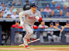 „Títo mladí chlapci sú pripravení“ logo pochodového šialenstva