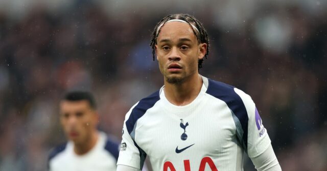 Tottenham potvrdil tím vs Brentford - Xavi Simons a Archie Tottenham potvrdil tím vs Brentford - Xavi Simons a Archie Gray štartujú medzi piatimi zmenami