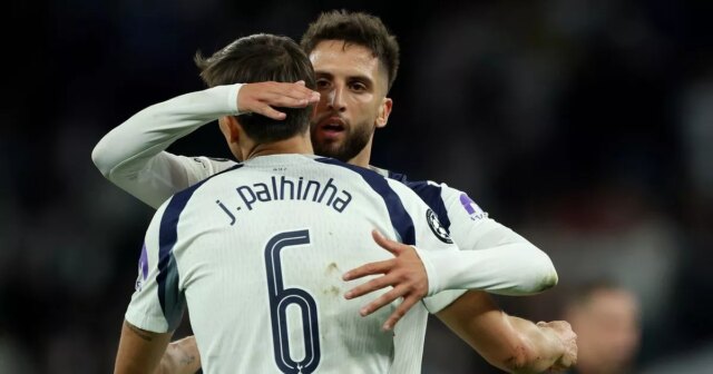 Joao Palhinha je späť v základnej zostave Tottenhamu Hotspur, aby sa v sobotu popoludní stretol s Brightonom v Premier League.