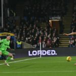 Richarlison strieľa gól Tottenhamu, ktorý je vylúčený pre ofsajd