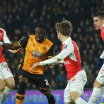 Mathieu Flamini z Arsenalu počas opakovania 5. kola Emirates FA Cup medzi Hull City a Arsenalom na štadióne KC 8. marca 2016 v Hull v Anglicku