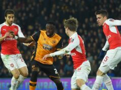 Traja futbalisti s najväčším čistým majetkom hrali za Chelsea, Arsenal a Man Utd Mathieu Flamini z Arsenalu počas opakovania 5. kola Emirates FA Cup medzi Hull City a Arsenalom na štadióne KC 8. marca 2016 v Hull v Anglicku