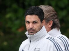 Traja pravidelní štartéri Arsenalu chýbali na tréningových snímkach pred súbojom s Aston Villou Mikel Arteta