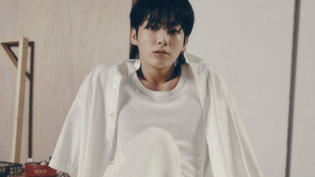 Trendy „ĎAKUJEME, JUNGKOOK“ na X, keď člen BTS daruje ARMYs coverom piesne „The Christmas Song“ na sviatky
