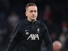 Tréner Liverpoolu „platil cenu“ za hororový začiatok, pretože Reds vedia, že Slotov tím je „najmenej dvoch hráčov menej“ Tréner Liverpoolu „platil cenu“ za hororový začiatok, pretože Reds vedia, že Slotov tím je „najmenej dvoch hráčov menej“