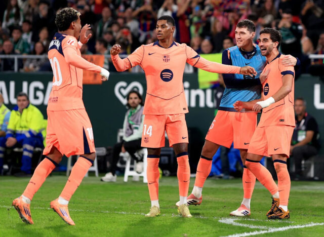 Tri jedlá so sebou z Real Betis 3-5 Barcelona | La Liga MD15
