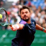 Stan Wawrinka s trofejou z US Open po porážke Novaka Djokoviča (Getty Images pre USTA)