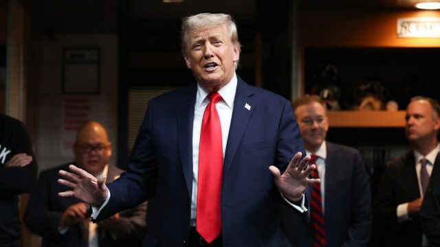 Trump podporuje Rogera Clemensa v predvečer posledného hlasovania v baseballovej Trump podporuje Rogera Clemensa v predvečer posledného hlasovania v baseballovej sieni slávy