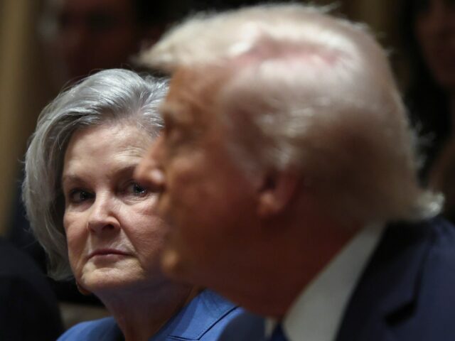 Trump stojí pri šéfovi štábu po šokujúcich poznámkach o Vanceovi, Bondim, Muskovi | Správy Donalda Trumpa
