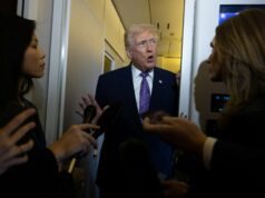 Trumpova administratíva rokuje o Venezuele uprostred obáv z budovania armády | Správy Donalda Trumpa Trumpova administratíva rokuje o Venezuele uprostred obáv z budovania armády | Správy Donalda Trumpa