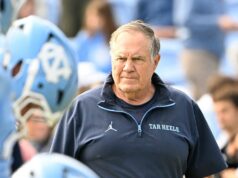 UNC prepustil dvoch asistentov trénera po sklamaní 4-8 sezóny UNC prepustil dvoch asistentov trénera po sklamaní 4-8 sezóny
