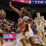 USC basketbal dusí Saint Mary pred začiatkom Big Ten