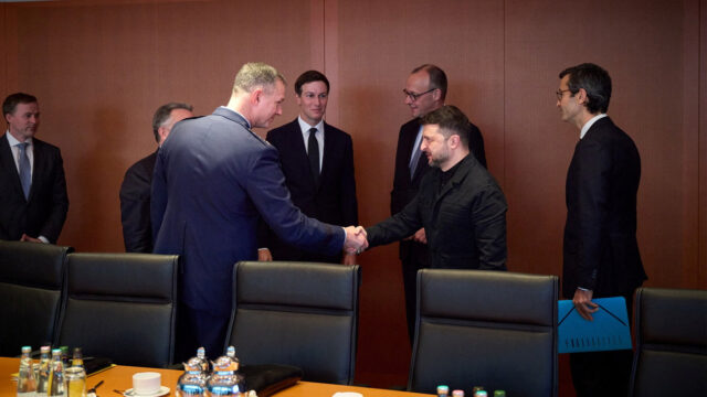 Ukrajinské mierové rozhovory sa zintenzívňujú, keďže EÚ diskutuje o využití Ukrajinské mierové rozhovory sa zintenzívňujú, keďže EÚ diskutuje o využití zmrazených ruských aktív | Rusko-ukrajinská vojna