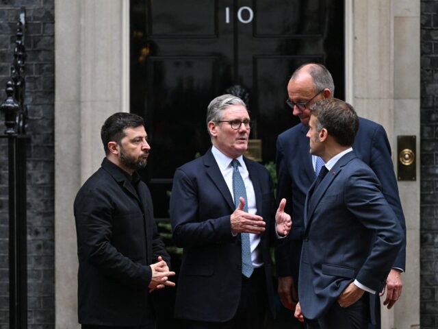 Ukrajinskí spojenci tvrdia, že snahy o ukončenie ruskej vojny v Ukrajinskí spojenci tvrdia, že snahy o ukončenie ruskej vojny v „kritickom momente“ | Správy o vojne medzi Ruskom a Ukrajinou