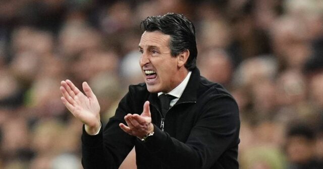 Tréner Aston Villy Unai Emery