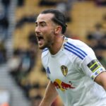 Jack Harrison je cieľom Valencie.