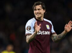 Victor Lindelof predbieha Jadona Sancha vo Villa ako Unai Emery ponúka žiariacu chválu Victor Lindelof predbieha Jadona Sancha vo Villa ako Unai Emery ponúka žiariacu chválu