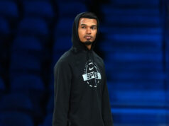 Victor Wembanyama smúti nad smrťou starej mamy s dojemnou poctou nikdy predtým nevidenej fotografie Victor Wembanyama vyjadruje úprimnú poctu svojej babičke. Kredit: Wembanyama/IG