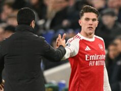 Viktor Gyokeres napriek víťazovi Arsenalu vyniesol brutálny verdikt – ‚Nie dosť dobrý!‘ Viktor Gyokeres