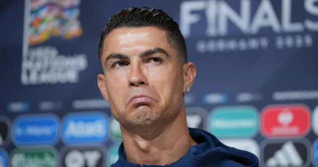 Vin Diesel má obrovský nárok na Cristiana Ronalda za jedenásty Cristiano Ronaldo sa pozerá