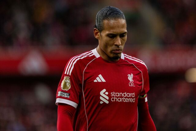 Virgil van Dijk si v hlasovaní o cenu pre najlepšieho Virgil van Dijk si v hlasovaní o cenu pre najlepšieho hráča FIFA vybral spoluhráča z Liverpoolu pred neskorším víťazom Ousmane Dembele.