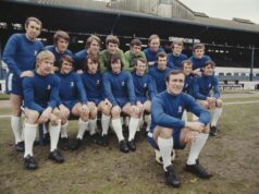 Víťaz FA Cupu zomrel, keď Chelsea vydala dojemné vyhlásenie o „obrovskom smútku“ Víťaz FA Cupu zomrel, keď Chelsea vydala dojemné vyhlásenie o „obrovskom smútku“