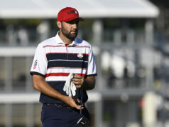 Víťazstvo tímu Scottieho Schefflera na inauguračnom turnaji Optum Golf Channel Games potvrdené páskami Víťazstvo tímu Scottieho Schefflera na inauguračnom turnaji Optum Golf Channel Games potvrdené páskami