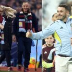 Vnuk Ozzyho Osbourna je maskotom Aston Villa pre stret Man Utd v emocionálnom momente