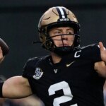 Volič Heisman roztrhne Vanderbilt QB Diego Pavia po explicitnej správe