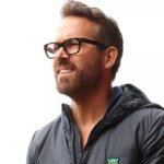 Spolumajiteľ Wrexhamu Ryan Reynolds