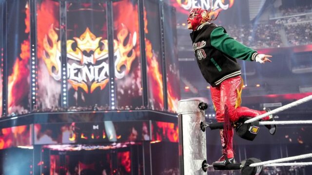 Všetko najlepšie k neprítomnosti hviezda WWE Rey Fenix Všetko najlepšie k neprítomnosti hviezda WWE Rey Fenix
