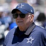 Výhra Eagles v sobotu večer vyradí Cowboys z boja o play-off