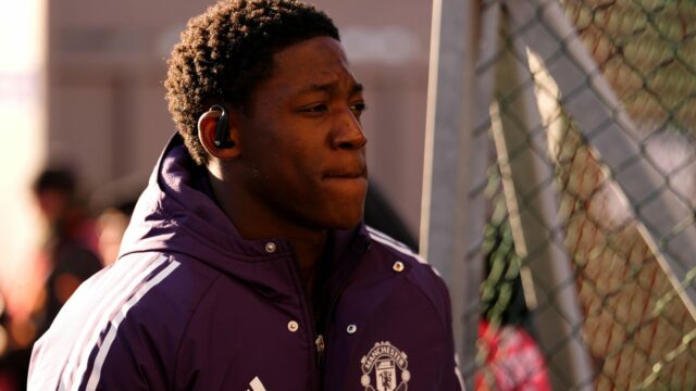 Vyvrheľ Mainoo z Man Utd odišiel do znepokojujúcej spoločnosti, keď Amorim urobil „taktické“ rozhodnutie West Hamu
