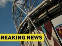 West Ham povedal ‚vzrušujúcemu‘ útočníkovi, aby si v januári našiel nový klub – správa Callum Wilson z West Hamu United oslavuje so spoluhráčom Luisom Guilhermom po tom, čo strelil prvý gól svojho tímu počas zápasu Premier League medzi...