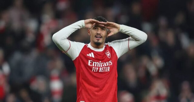 William Saliba nehral za Arsenal od víťazstva v Lige majstrov nad Bayernom Mníchov z 26. novembra