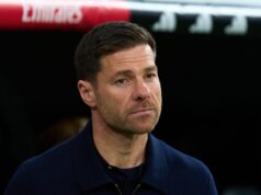 Xabi Alonso čelí brutálnej realite Realu Madrid uprostred tlaku Arneho Slotu v Liverpoole Xabi Alonso