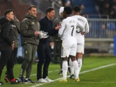 Xabi Alonso hovorí o svojom vrúcnom objatí s Viníciusom Jr. Xabi Alonso hovorí o svojom vrúcnom objatí s Viníciusom Jr.