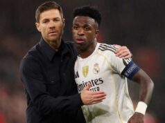 Xabi Alonso naráža na nespravodlivé zaobchádzanie s Realom Madrid kvôli rozhodnutiu o penaltovom rozhodnutí Viniciusa Jr Xabi Alonso naráža na nespravodlivé zaobchádzanie s Realom Madrid kvôli rozhodnutiu o penaltovom rozhodnutí Viniciusa Jr