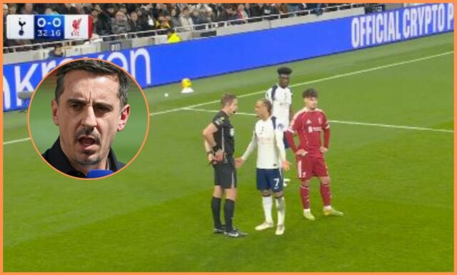 Xavi Simons dostáva červenú kartu za Tottenham proti Liverpoolu