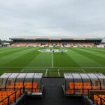 Zápas League One bol odložený, pretože Storm Bram spôsobuje zmätok a ihrisko je „nehrateľné“