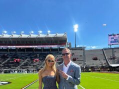 Zoznámte sa s Landry Kiffinom, skutočným víťazom v ťahu otca Lanea za 90 miliónov dolárov LSU… potom, čo začala chodiť s hviezdnym hráčom tímu Landry Kiffin, dcéra Lanea Kiffina, si už nemusí vyberať medzi láskou a rodinou