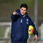 Zvrat pri zranení, náznak Declana Ricea – Všetko bolo zaznamenané na tréningu Arsenalu pred Evertonom